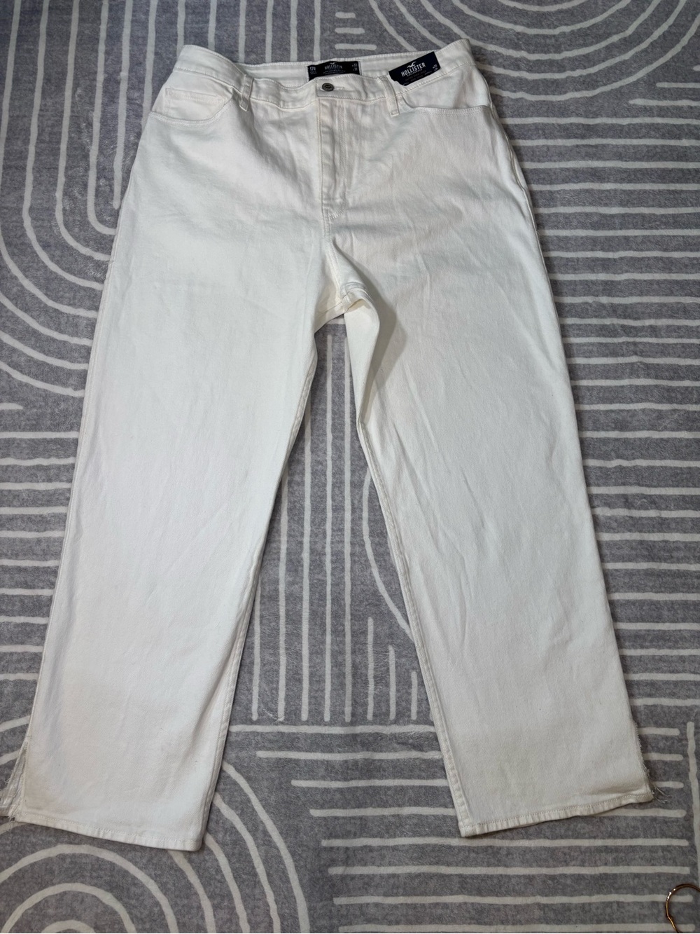 NWT Hollister Jeans, Ultra High-Rise Dad Jeans, White Denim, Size 17, 17R, 33x31